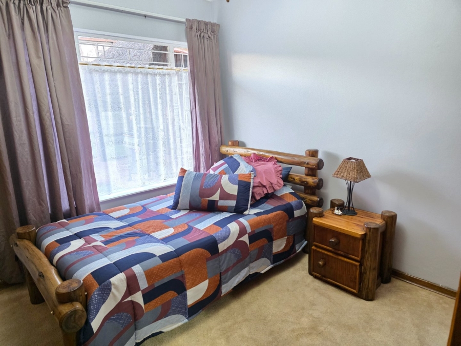 4 Bedroom Property for Sale in Heuwelsig Free State